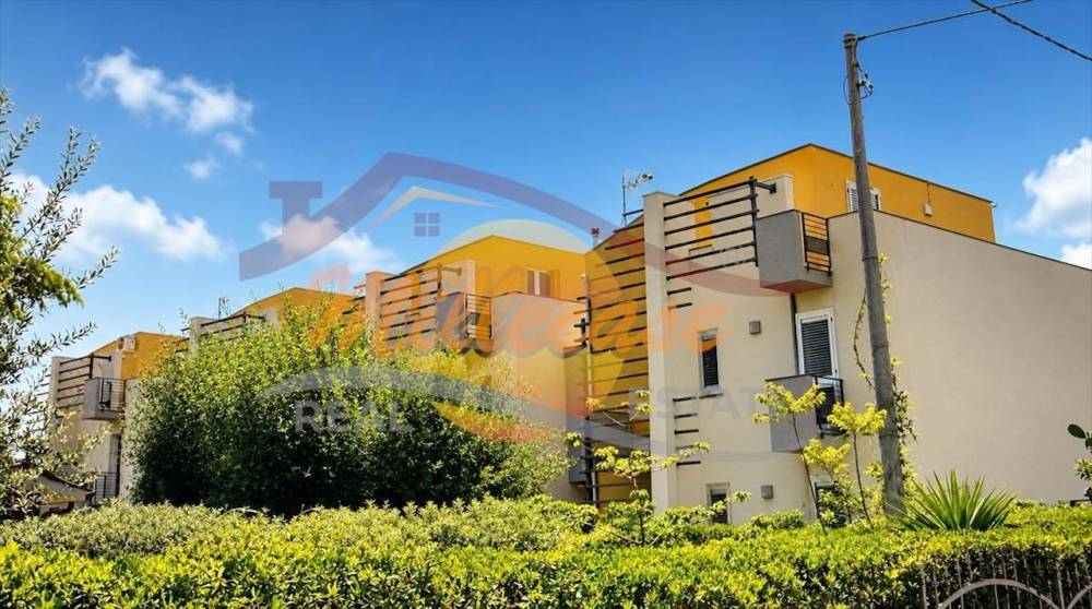 appartamento in vendita a Melilli in zona Città Giardino