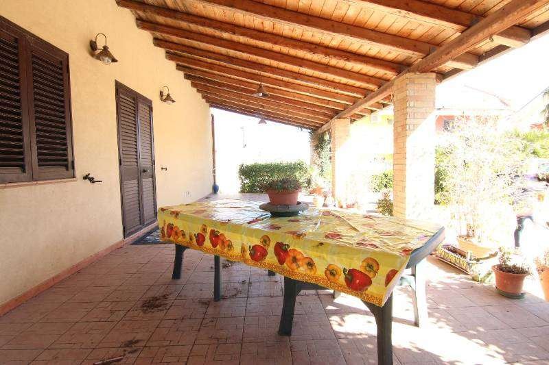 appartamento in vendita a Melilli in zona Città Giardino