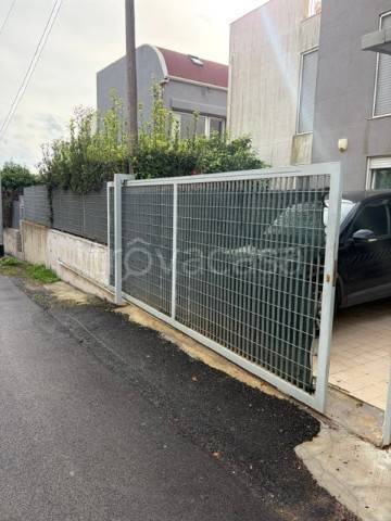 casa indipendente in vendita a Melilli in zona Città Giardino