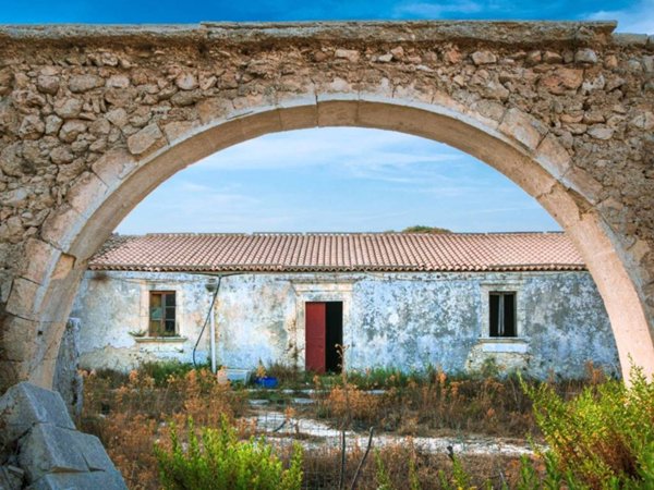 casa indipendente in vendita a Noto
