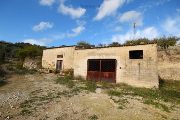 casa indipendente in vendita a Noto