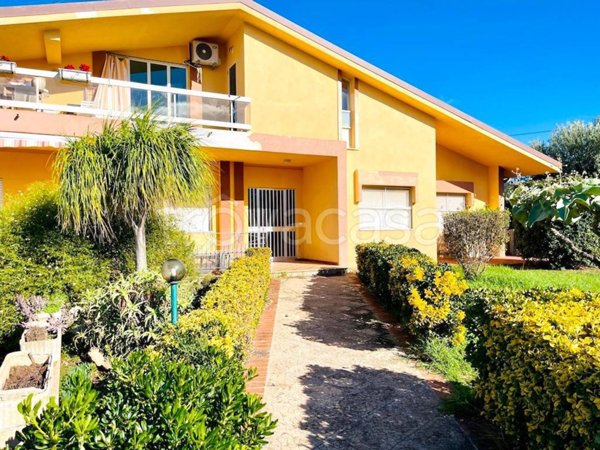 casa indipendente in vendita a Noto in zona Madonna Marina