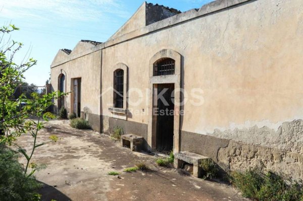 casa indipendente in vendita a Noto in zona Vendicari