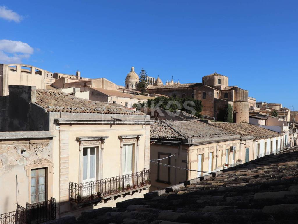 casa indipendente in vendita a Noto