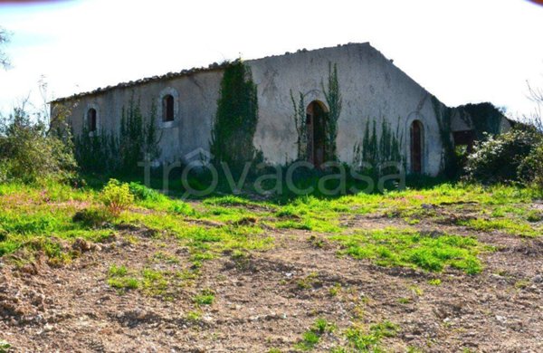 casa indipendente in vendita a Noto in zona Baulì
