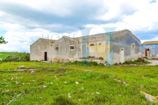 casa indipendente in vendita a Noto in zona Vendicari