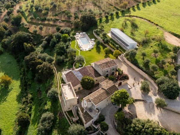 casa indipendente in vendita a Noto
