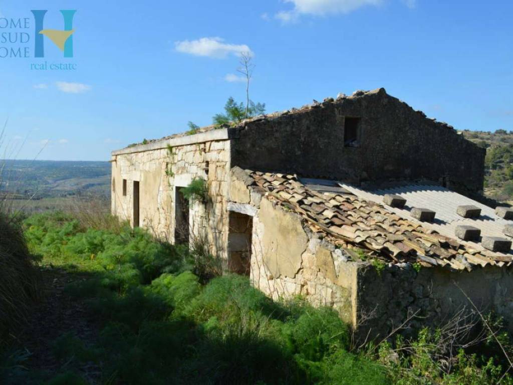 casa indipendente in vendita a Noto