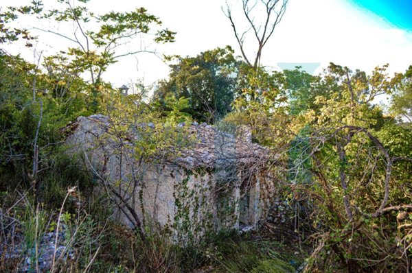 casa indipendente in vendita a Noto in zona Testa dell'Acqua