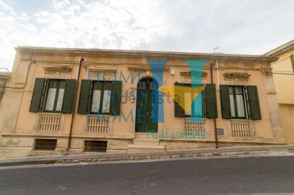 casa indipendente in vendita a Noto in zona Vendicari