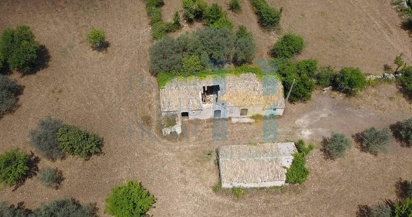 casa indipendente in vendita a Noto