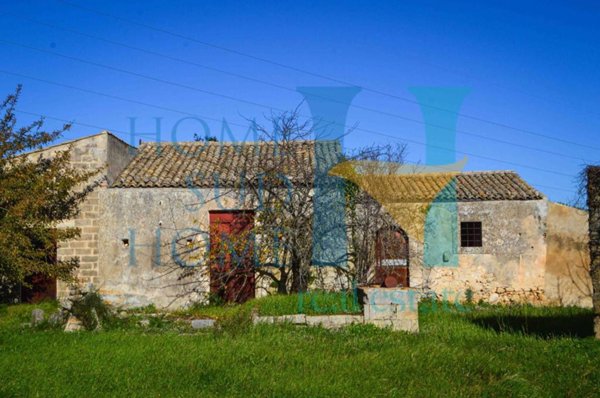 casa indipendente in vendita a Noto in zona Vendicari