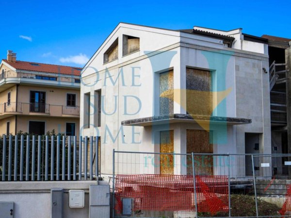 casa indipendente in vendita a Noto