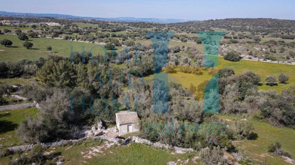 casa indipendente in vendita a Noto