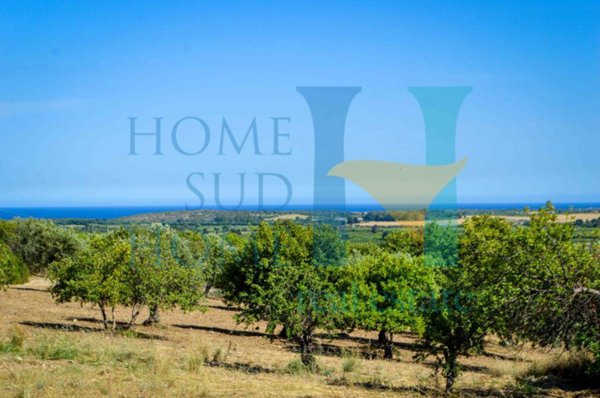 casa indipendente in vendita a Noto