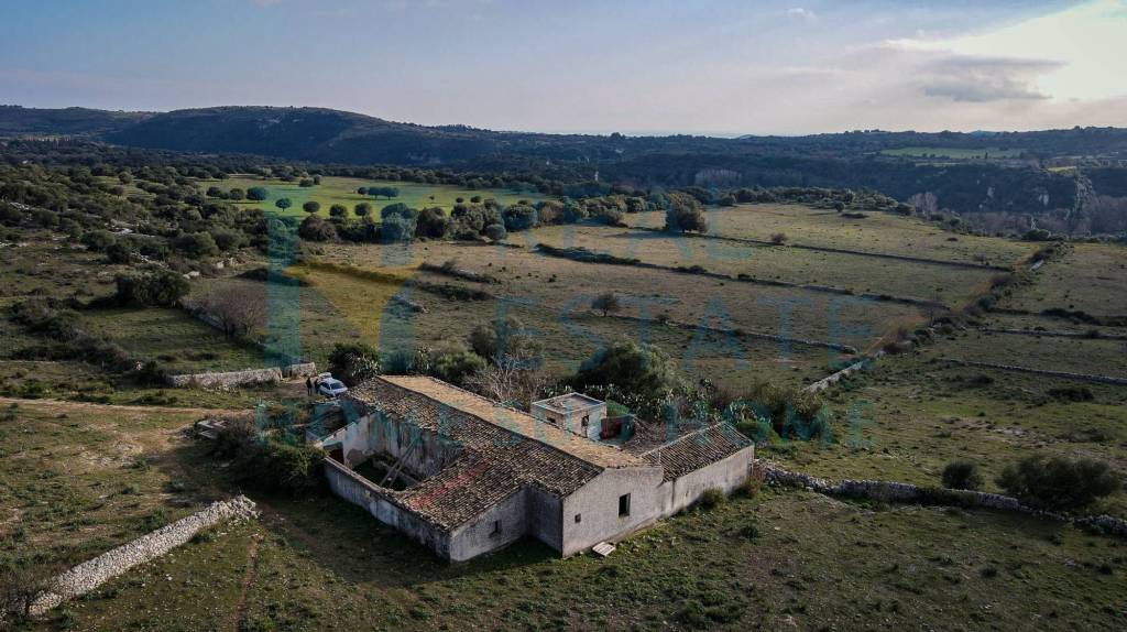 casa indipendente in vendita a Noto