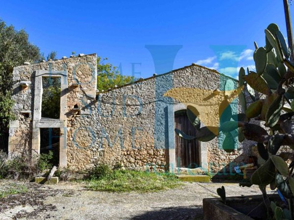 casa indipendente in vendita a Noto
