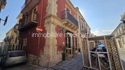 casa indipendente in vendita a Noto