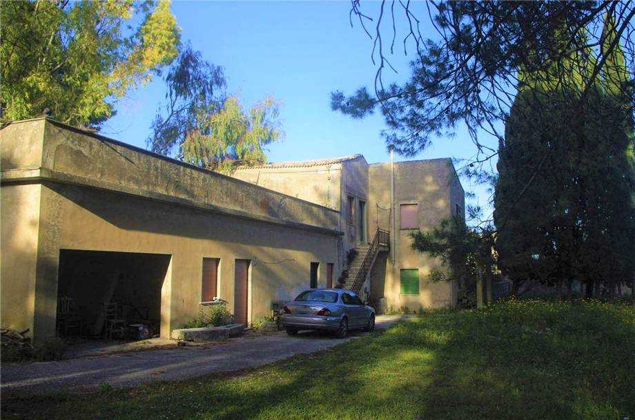 casa indipendente in vendita a Noto