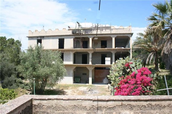 intera palazzina in vendita a Noto