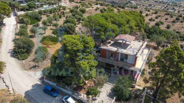 casa indipendente in vendita a Noto