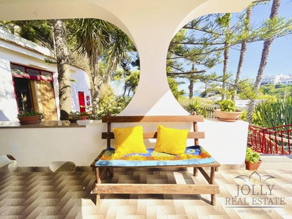 casa indipendente in vendita a Noto in zona Vendicari
