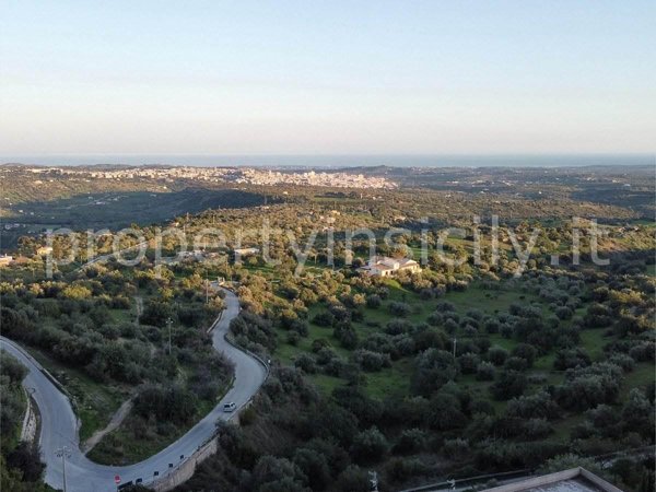 casa indipendente in vendita a Noto