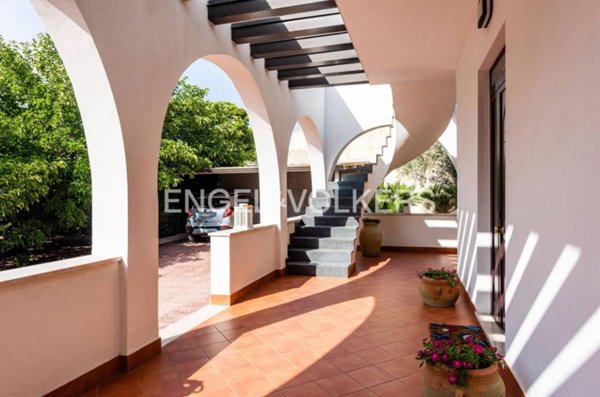 casa indipendente in vendita a Noto in zona San Lorenzo