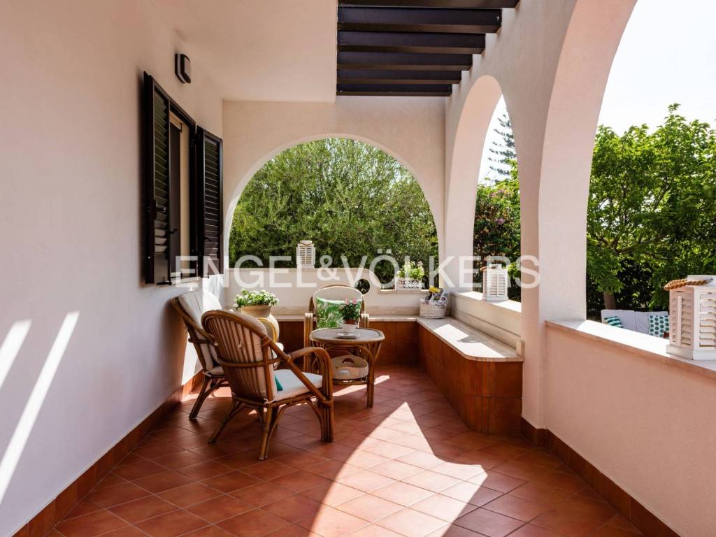 casa indipendente in vendita a Noto in zona San Lorenzo