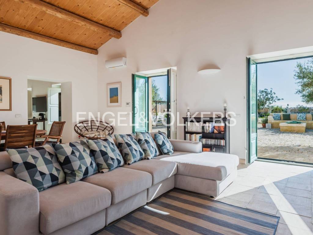 casa indipendente in vendita a Noto in zona Vendicari