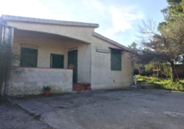 casa indipendente in vendita a Noto in zona Testa dell'Acqua
