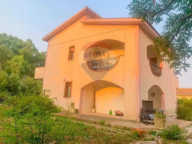 casa indipendente in vendita a Noto