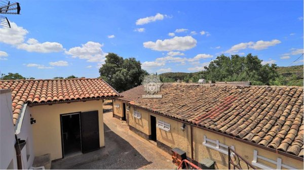 casa indipendente in vendita a Noto