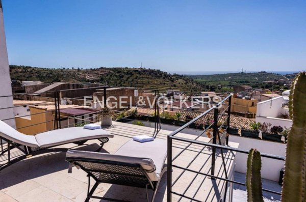 casa indipendente in vendita a Noto