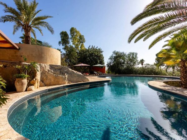intera palazzina in vendita a Noto in zona San Corrado di Fuori