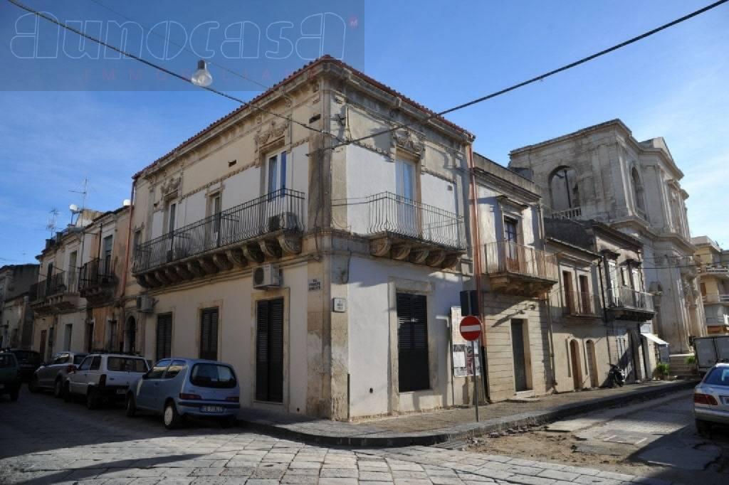 appartamento in vendita a Noto