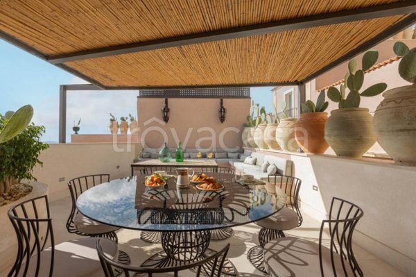 casa indipendente in vendita a Noto
