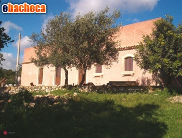 casa indipendente in vendita a Noto