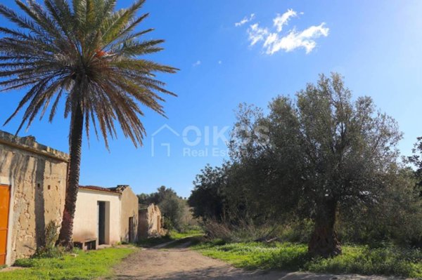 casa indipendente in vendita a Noto