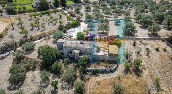 casa indipendente in vendita a Noto