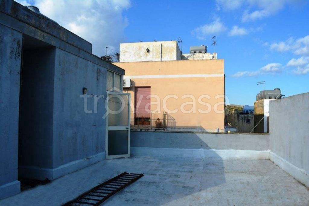casa indipendente in vendita a Noto