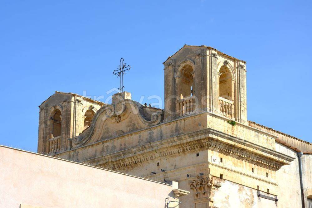 casa indipendente in vendita a Noto