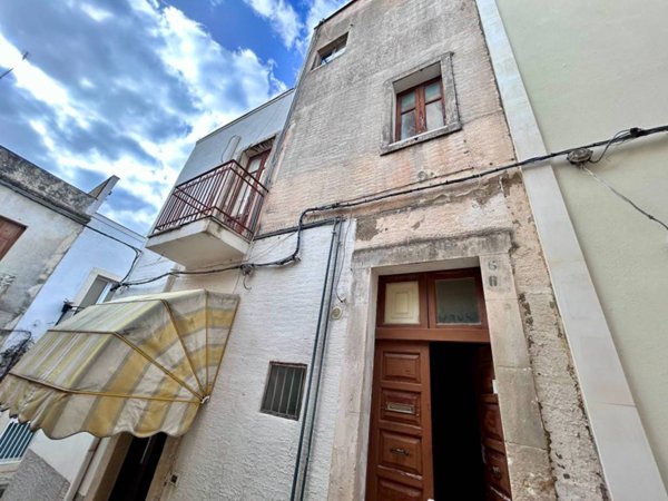 casa indipendente in vendita a Noto