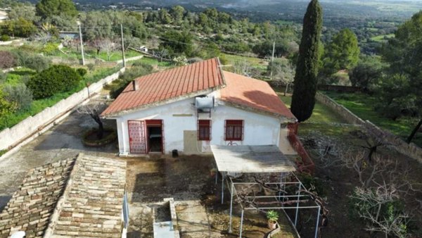 casa indipendente in vendita a Noto in zona San Corrado di Fuori