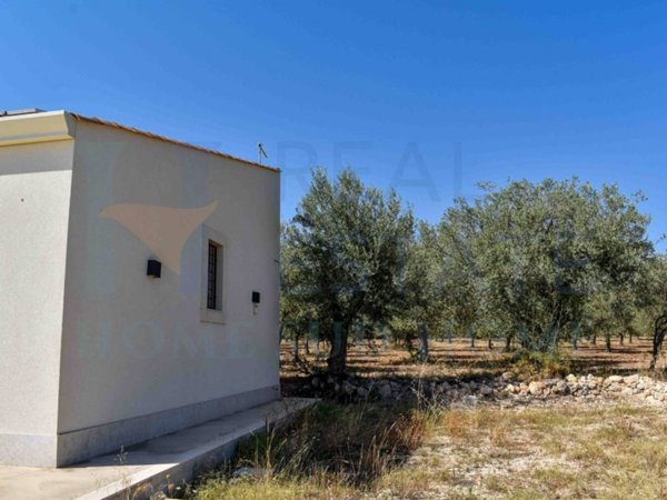 casa indipendente in vendita a Noto