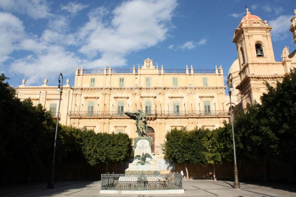 casa indipendente in vendita a Noto in zona Vendicari