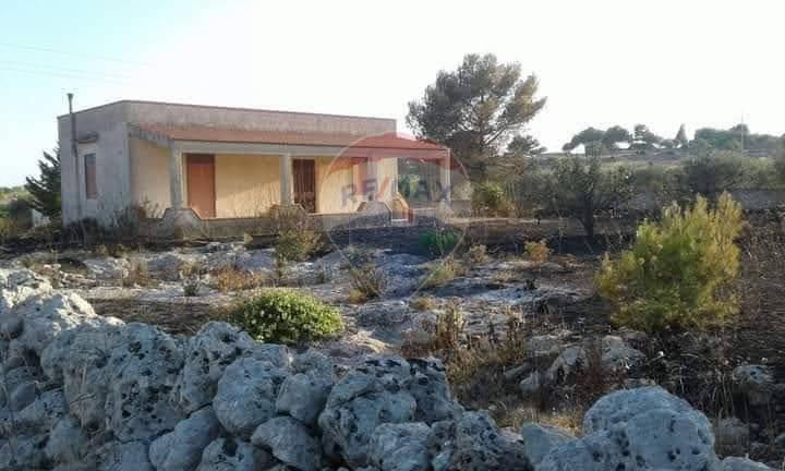 casa indipendente in vendita a Noto in zona Testa dell'Acqua