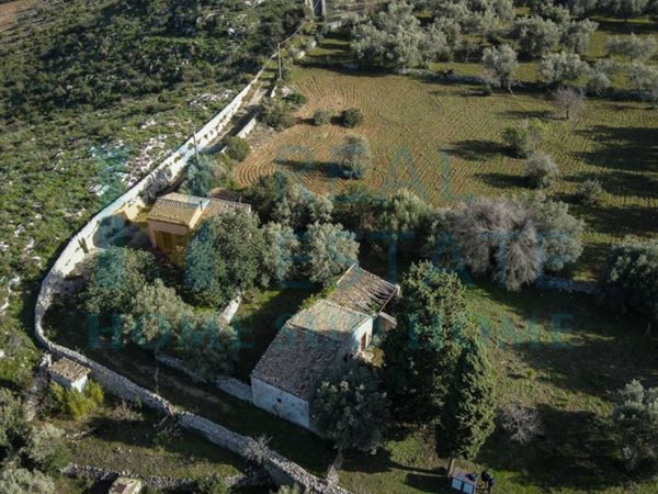 casa indipendente in vendita a Noto