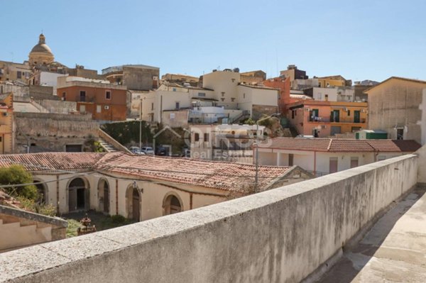 casa indipendente in vendita a Noto in zona Lido di Noto