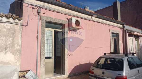 casa indipendente in vendita a Noto in zona Testa dell'Acqua